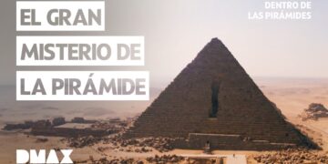 Dentro de la Pirámide de Micerino